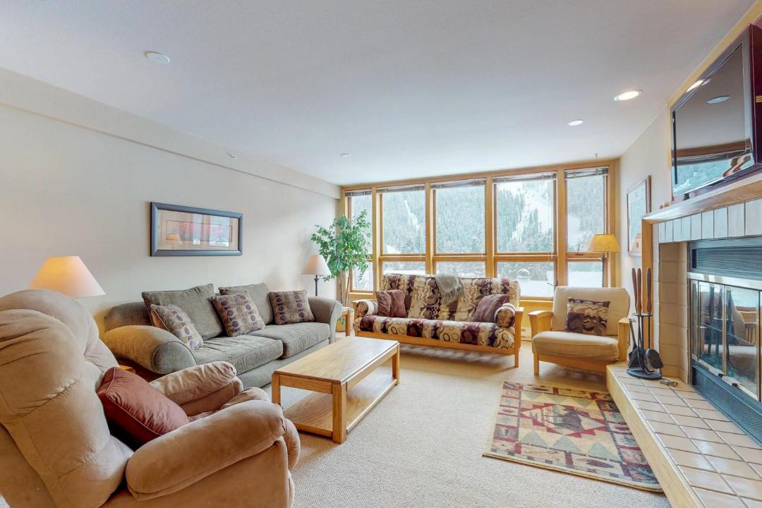 Photo of Livingroom in Mountain House