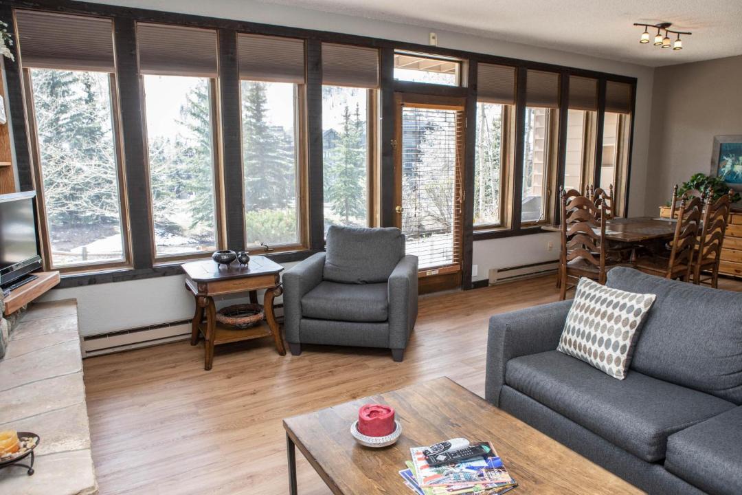 Photo of Livingroom in Vail