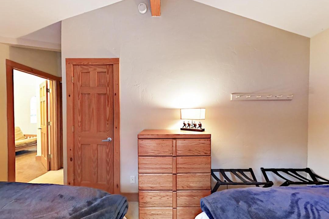 Photo of Bedroom in Highland Meadows
