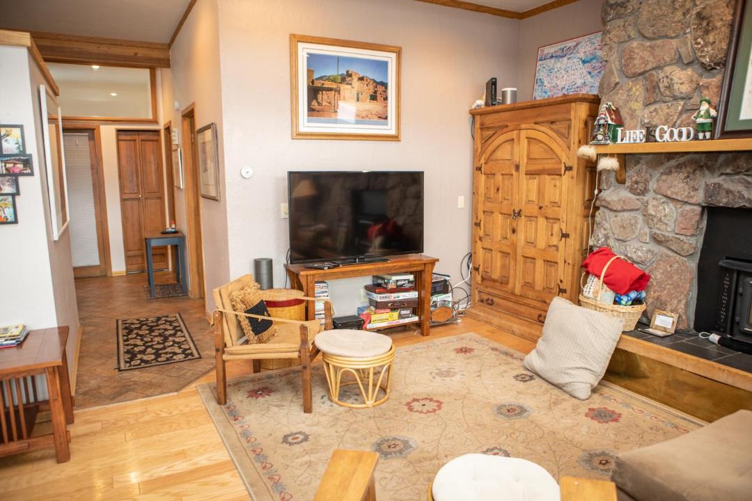 Photo of Livingroom in Mountain Star