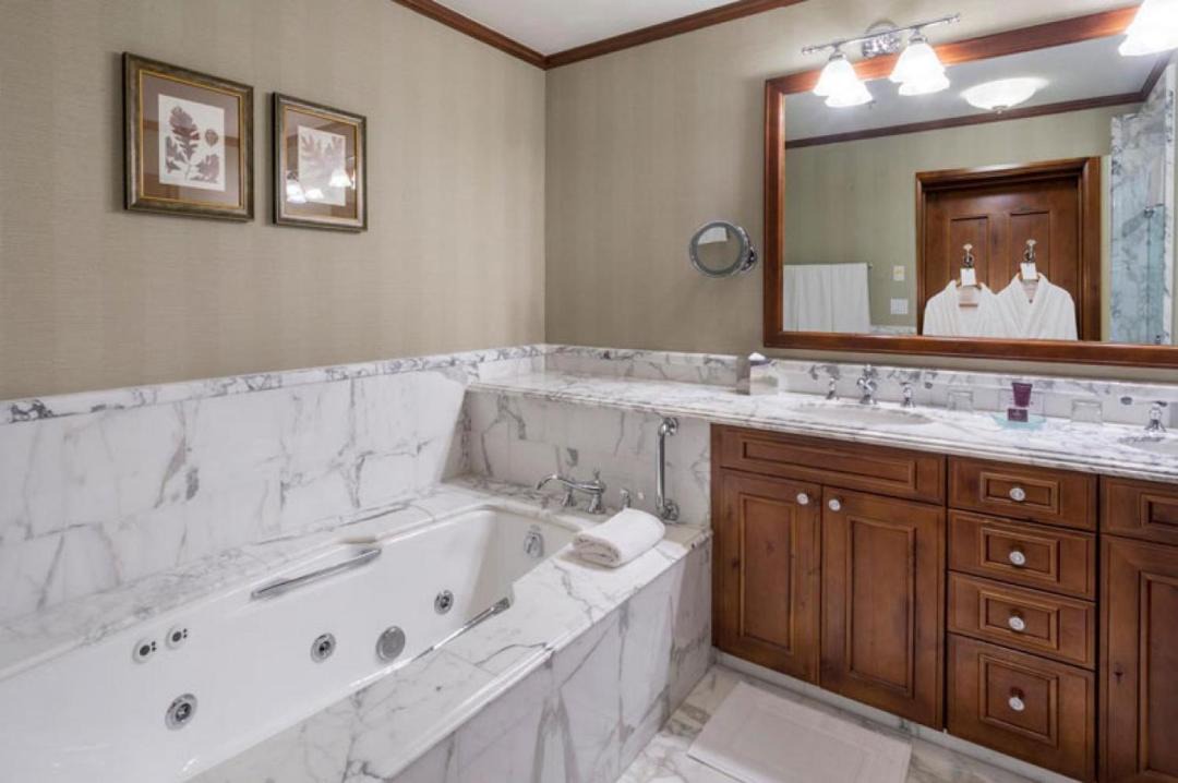 Photo of Bathroom in Aspen