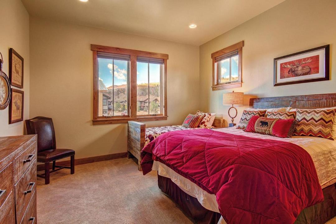 Photo of Bedroom in Fairmount On The River