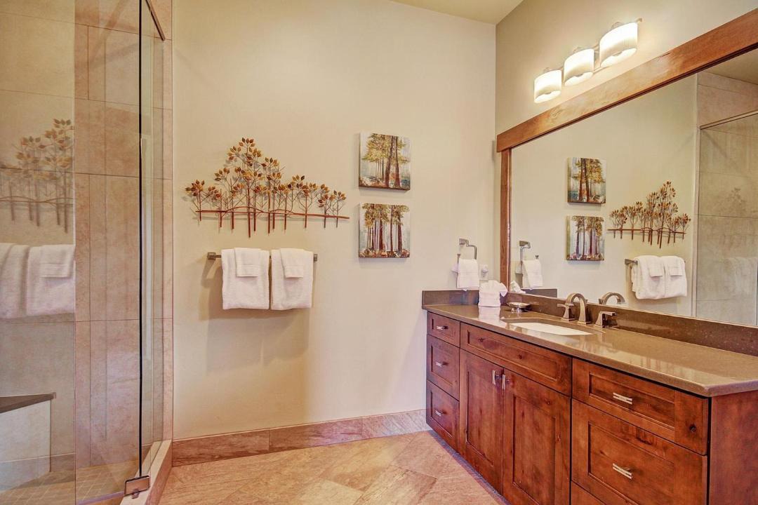 Photo of Kitchen in Fairmount On The River