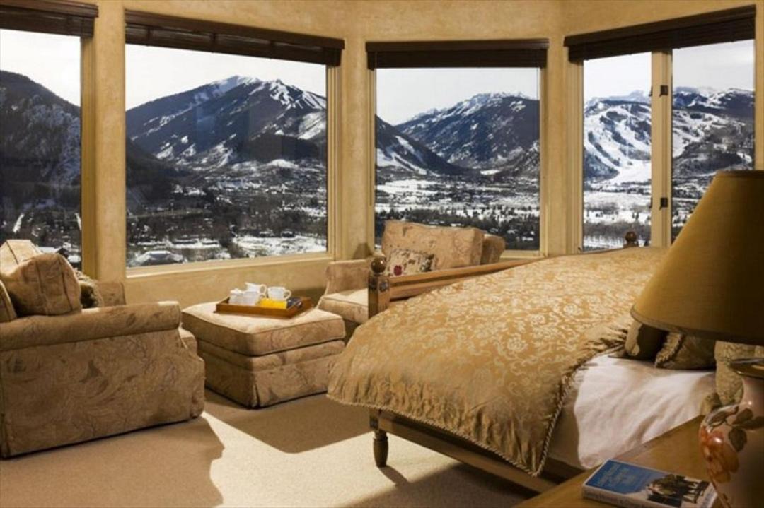 Photo of Others in Red Mountain