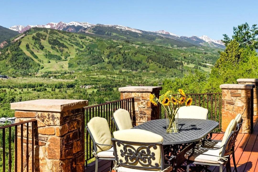 Photo of Patio Balcony in Red Mountain