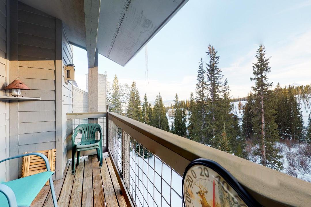 Photo of Patio Balcony in Wildernest