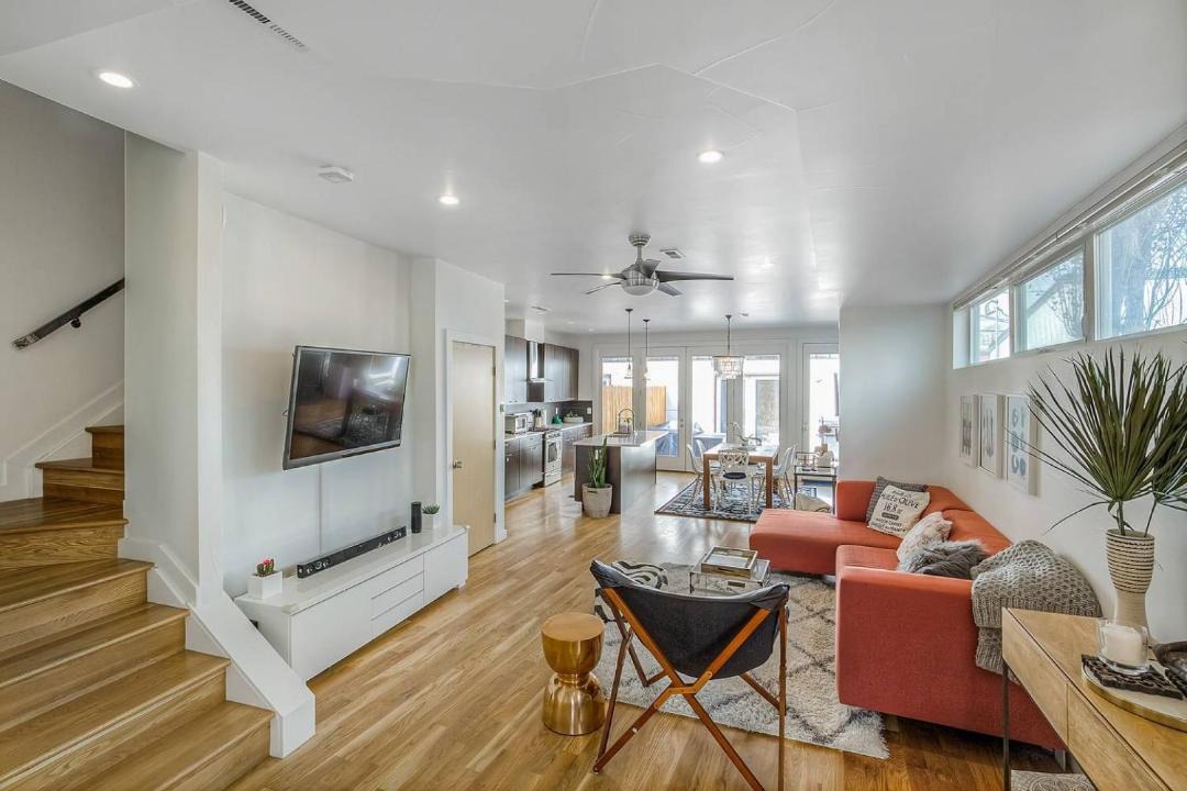 Photo of Livingroom in Berkeley