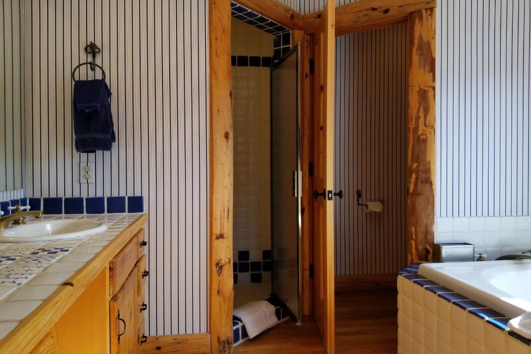 Photo of Bathroom in Baldy Mountain