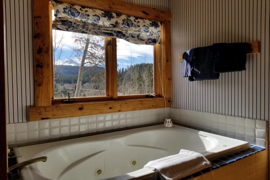 Photo of Bathroom in Baldy Mountain