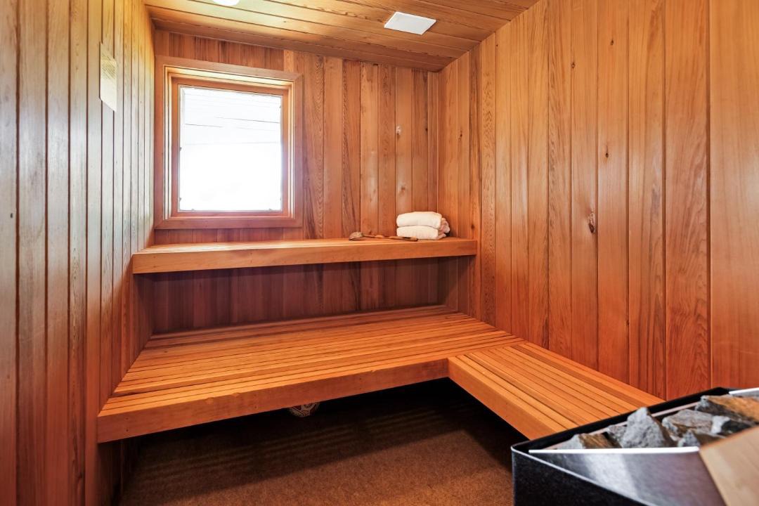 Photo of Bedroom in Red Mountain