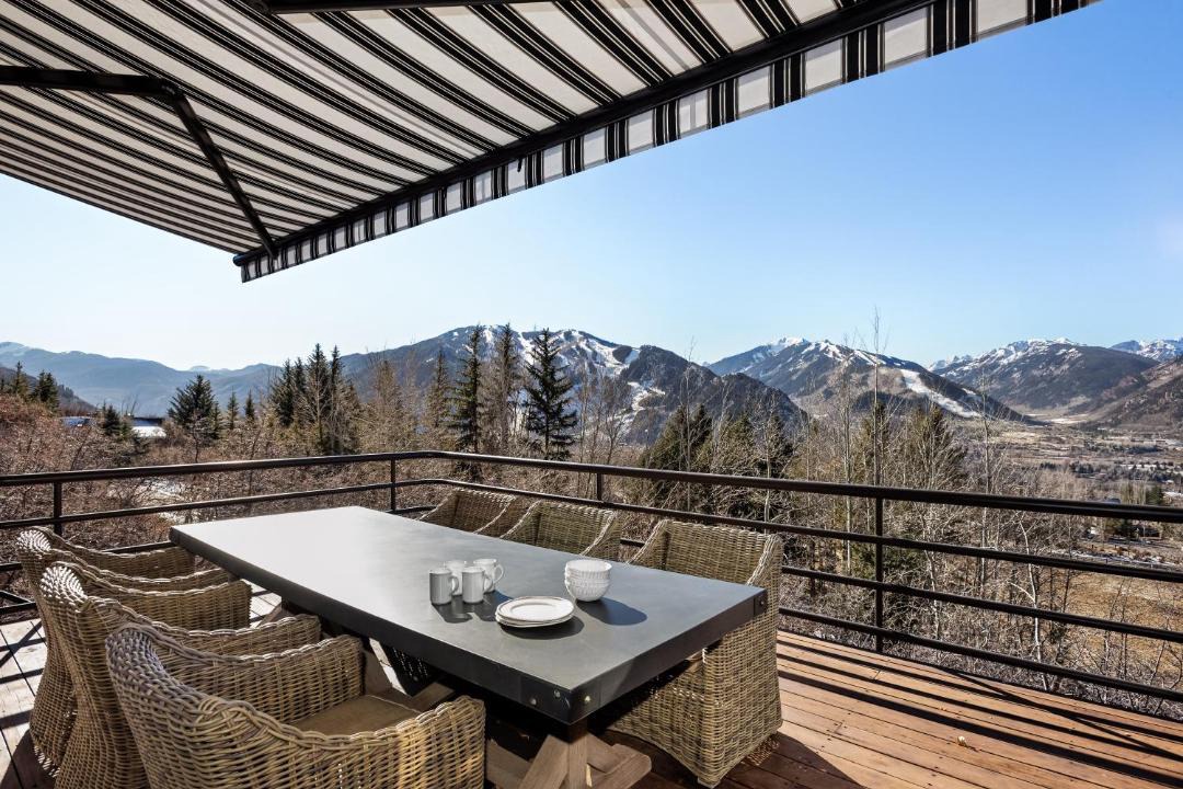 Photo of Patio Balcony in Red Mountain