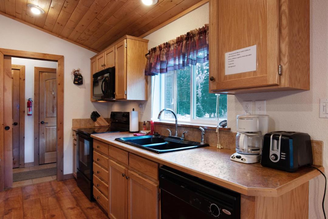 Photo of Kitchen in South Fork