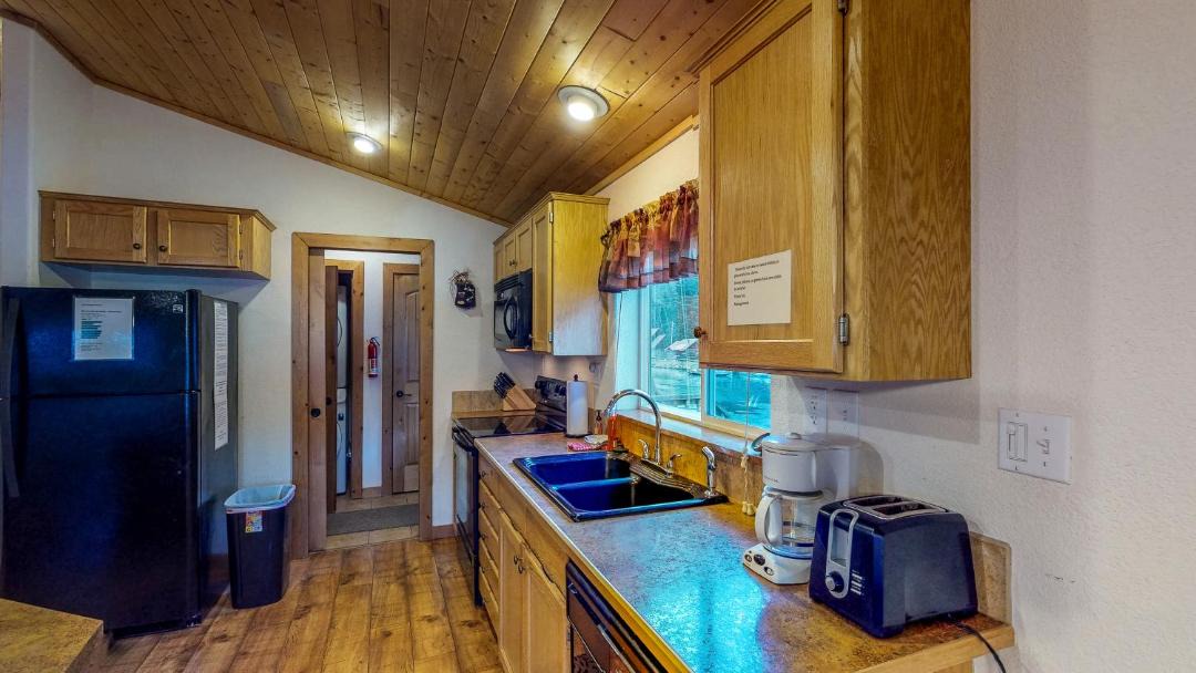 Photo of Kitchen in South Fork