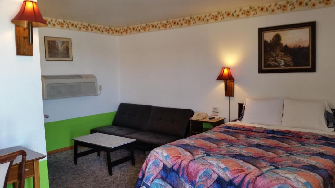 Photo of Bedroom in Canon City