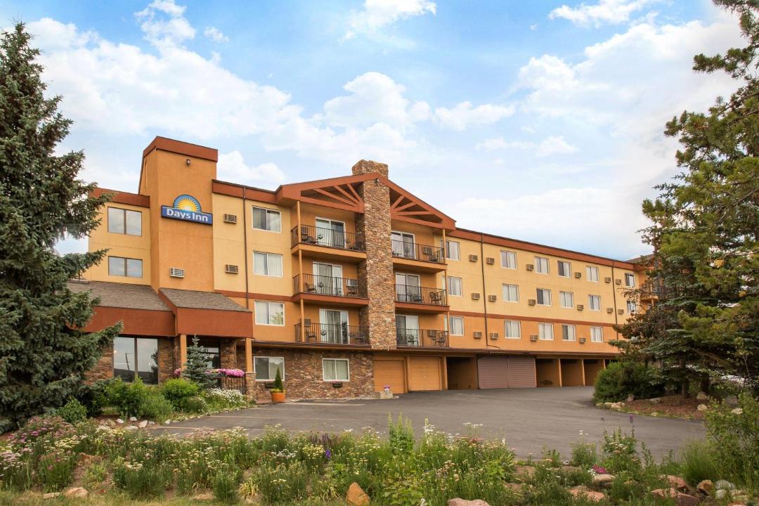 Photo of Buildings in Silverthorne