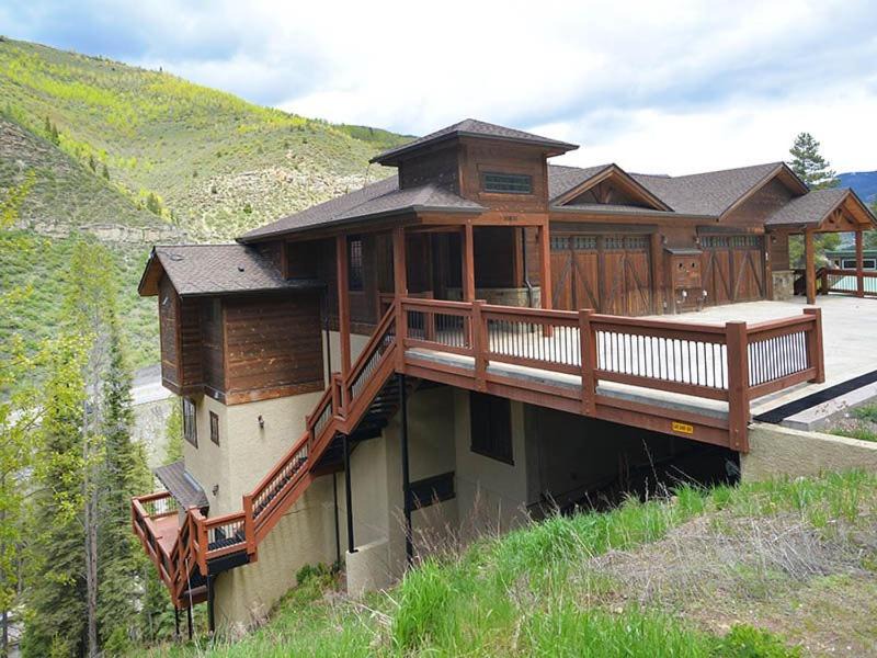 Photo of Buildings in Intermountain