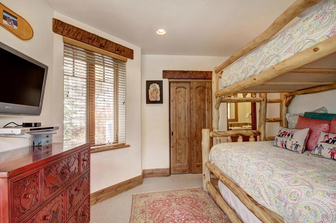 Photo of Bedroom in Gore Creek Place