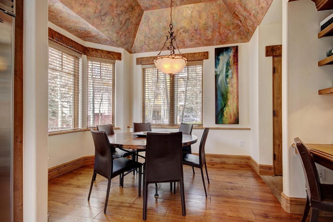 Photo of Livingroom in Gore Creek Place