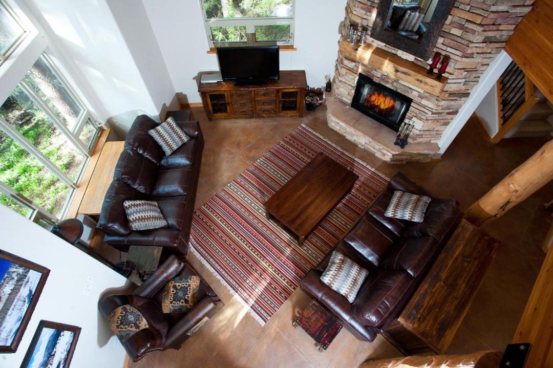 Photo of Livingroom in Columbine Lake