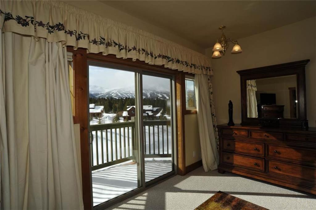 Photo of Livingroom in Vista Point