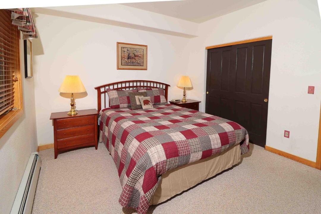 Photo of Bedroom in Mountain House