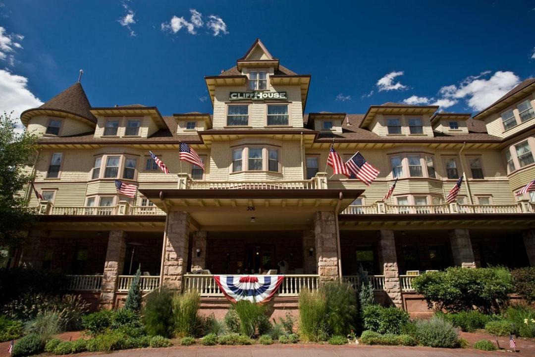 Photo of Buildings in Manitou Springs Historic District