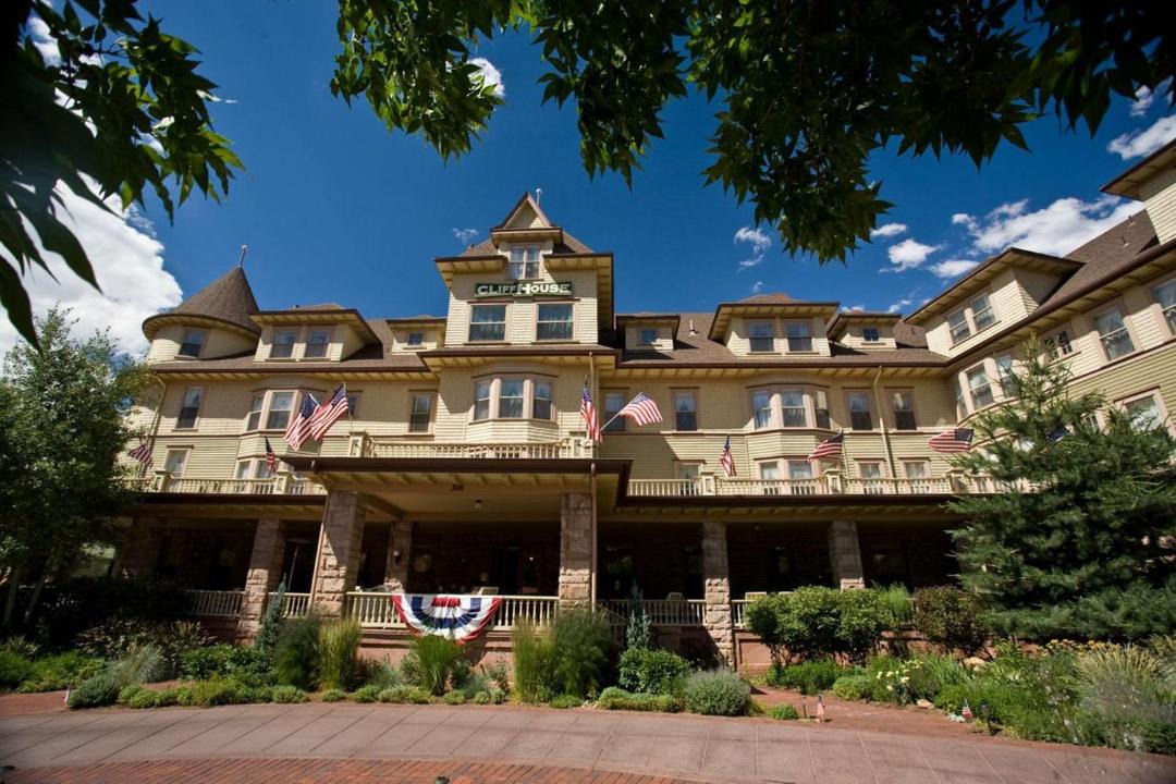 Photo of Buildings in Manitou Springs Historic District