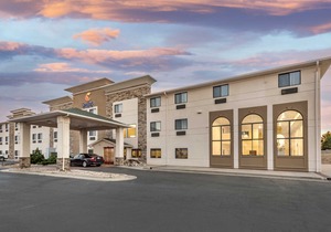 Comfort Inn & Suites Pueblo