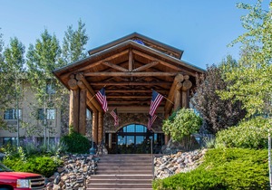 Comfort Suites Golden West on Evergreen Parkway