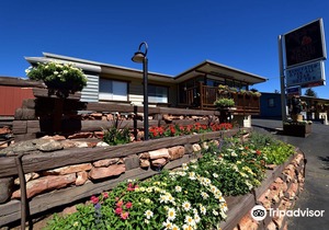 Alpine Trail Ridge Inn