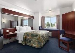 Days Inn by Wyndham Greeley