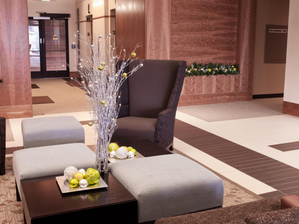 100 Dean St E 1a 203032-4273 - 2 Br Condo