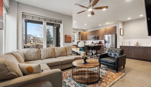Townhome, Multiple Beds, Patio, Mountain View (844 Jerome St. (Unit 4))