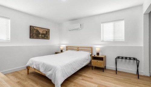 Two-Bedroom Deluxe Apartment