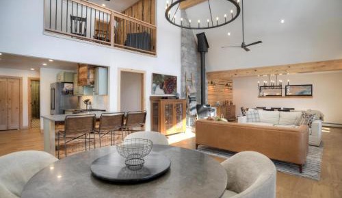 Four-Bedroom Vacation Home