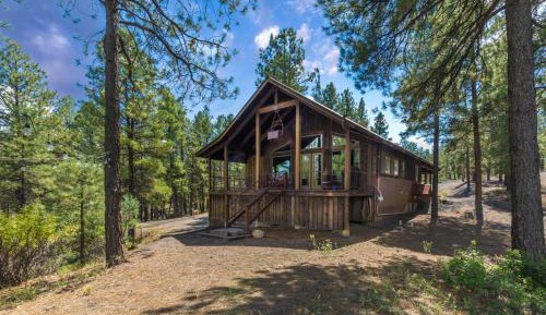 Three-Bedroom Vacation Home 