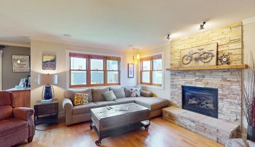 Two Bedroom Apartment 