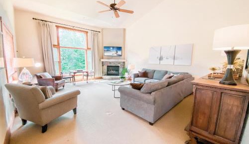Four-Bedroom Holiday Home