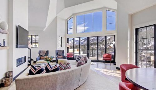 Five-Bedroom Apartment