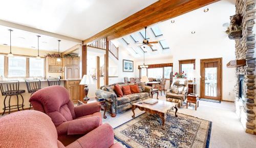 Four bedroom holiday home 