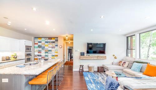 Four bedroom holiday home 