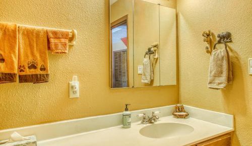Two Bedroom Apartment 