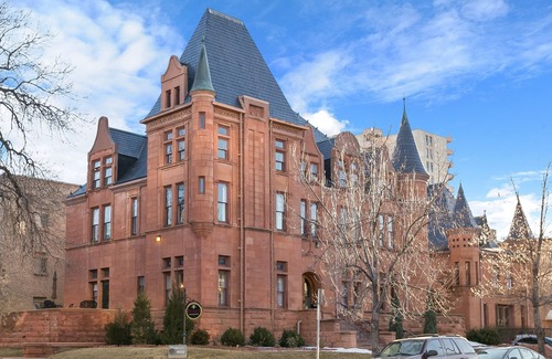 Capitol Hill Hotel | Patterson Inn
