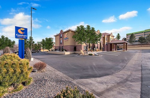 Lakewood Hotel | Comfort Suites Lakewood - Denver