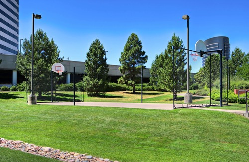 Hampden South Hotel | Hampton Inn & Suites Denver Tech Center