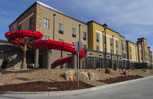 Loveland Hotel | Comfort Suites Loveland