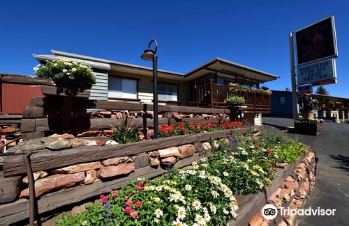 Estes Park Hotel | Alpine Trail Ridge Inn