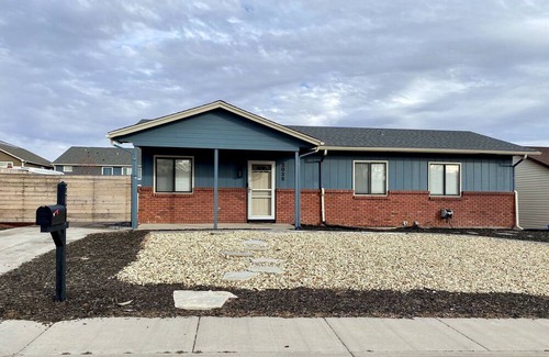 Cimarron Hills House | Rare Find! Cozy Springs Getaway - Close to Base!