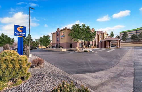 Lakewood Hotel | Comfort Suites Lakewood - Denver