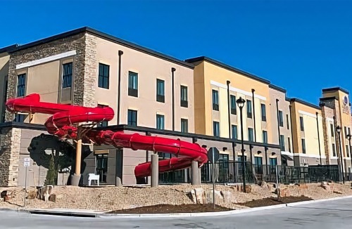 Loveland Hotel | Comfort Suites Loveland
